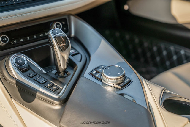 Used 2016 BMW i8 image 28