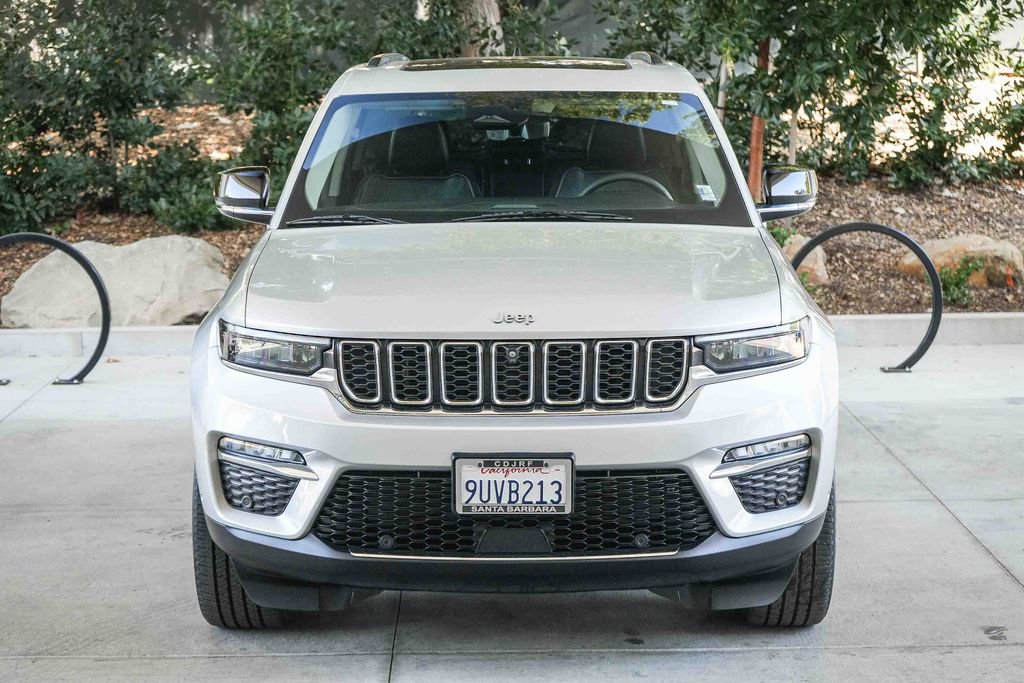 Used 2022 Jeep Grand Cherokee Limited 4xe w/ Luxury Tech Group II AWD/4WD image 2