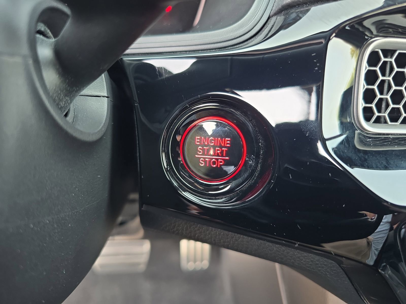 Used 2025 Honda Civic Sport image 24