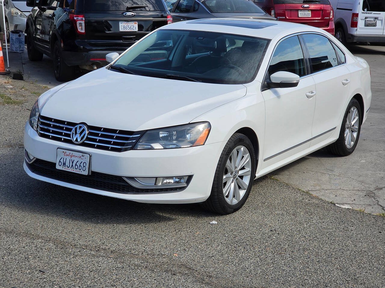 Used 2012 Volkswagen Passat 2.5 SEL Premium FWD image 7