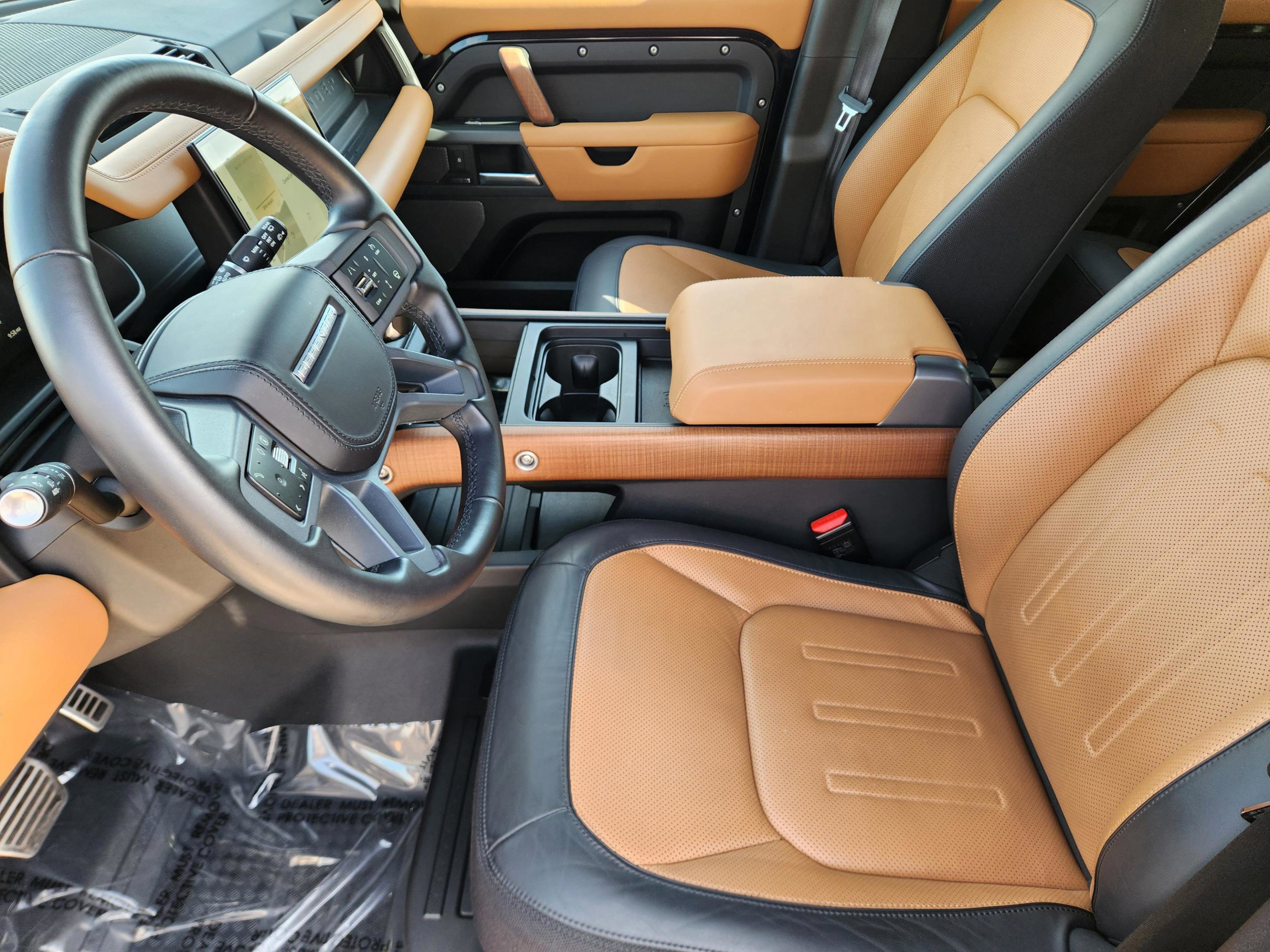 Certified 2024 Land Rover Defender 110 X AWD/4WD image 8