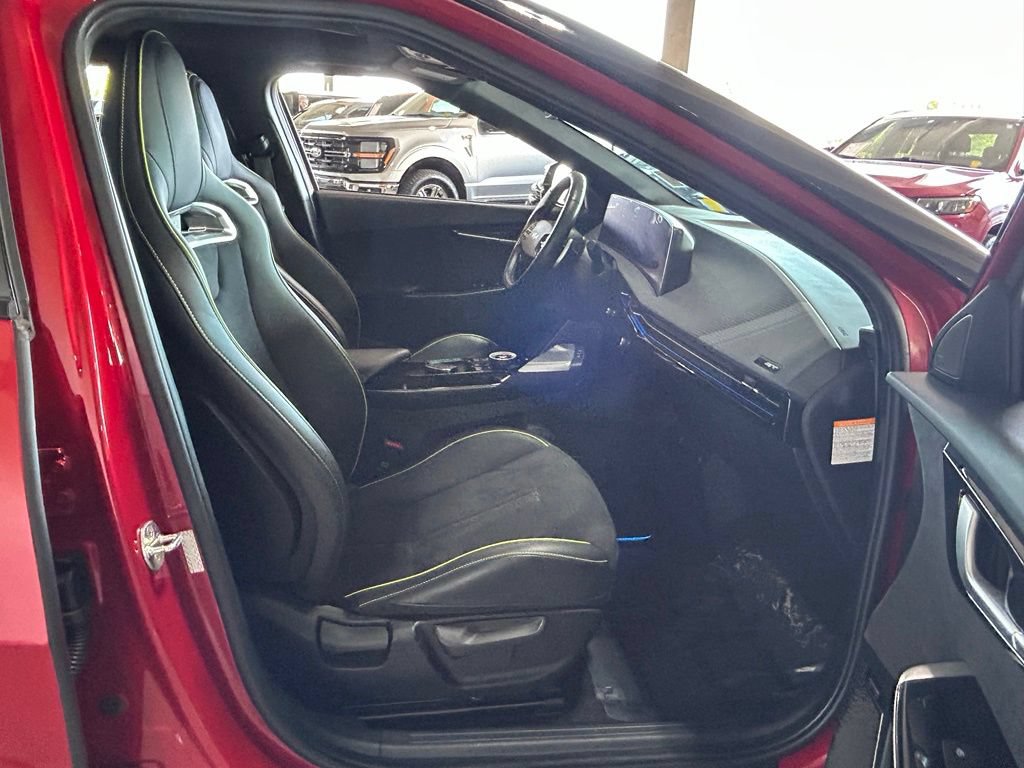 Used 2023 Kia EV6 GT AWD/4WD image 41