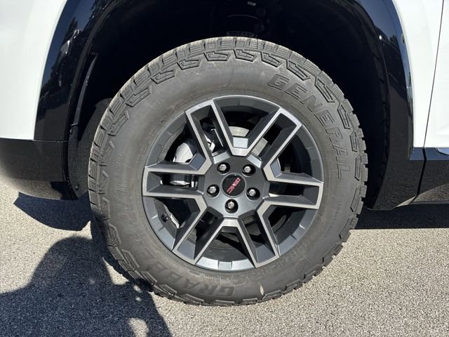 New 2026 GMC Terrain AT4 w/ Convenience Package III image 10