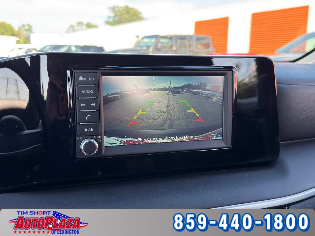 Used 2025 Nissan Kicks S AWD/4WD image 24