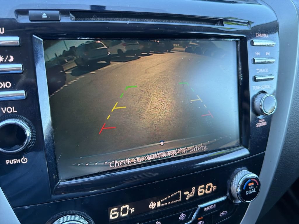 Used 2019 Nissan Murano S FWD image 12
