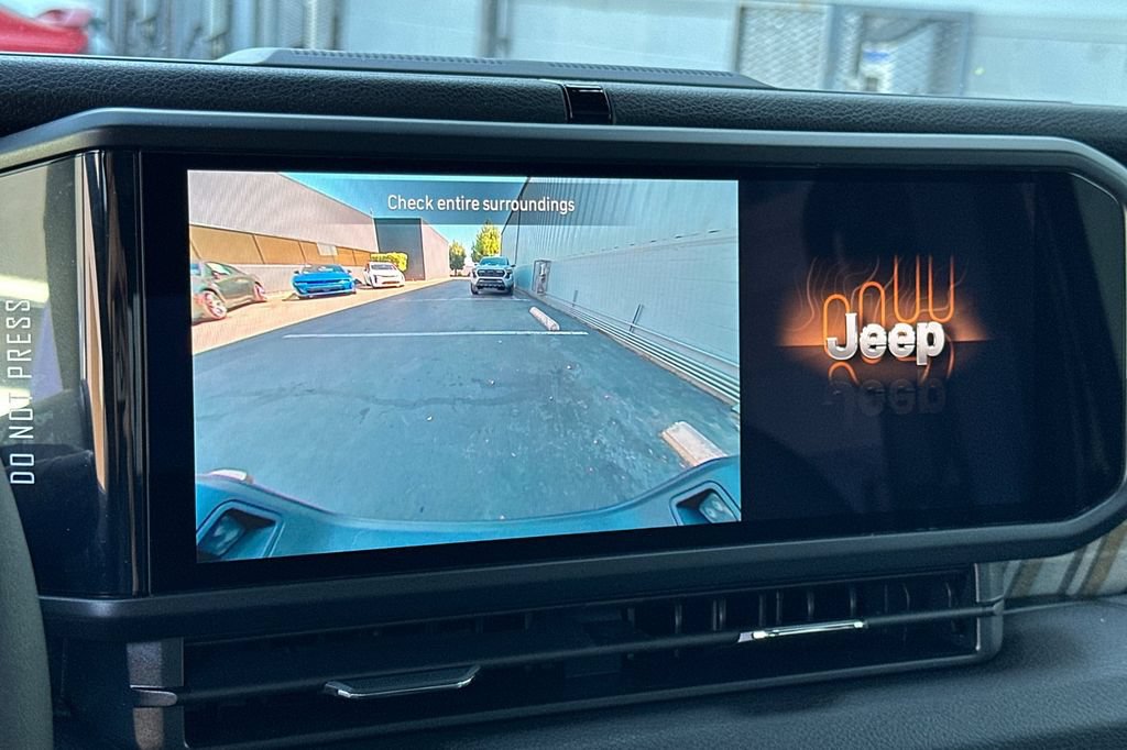 New 2026 Jeep Gladiator Sport AWD/4WD image 19