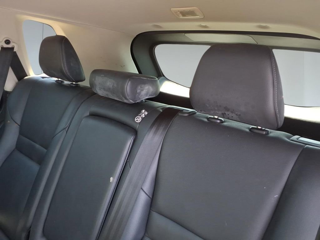 Used 2021 Nissan Rogue SL w/ Premium Package FWD image 12