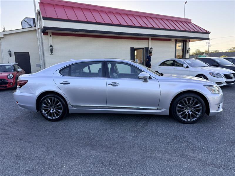 Used 2014 Lexus LS 460 L RWD image 4