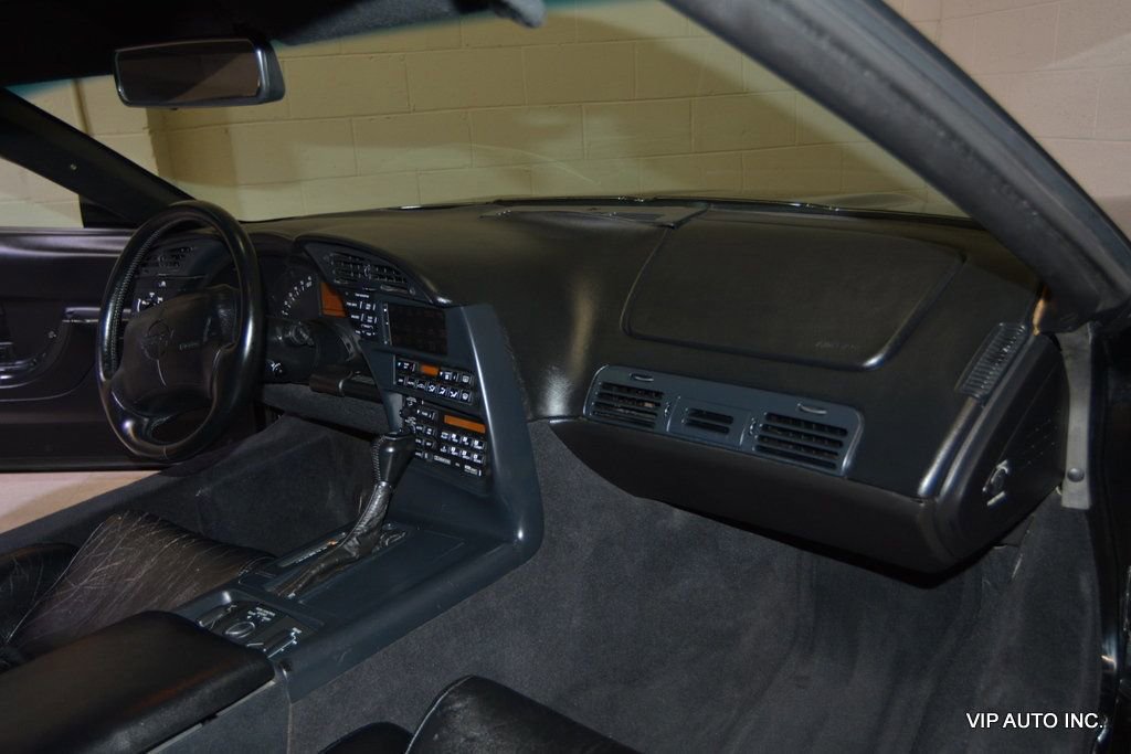 Used 1994 Chevrolet Corvette Coupe image 10