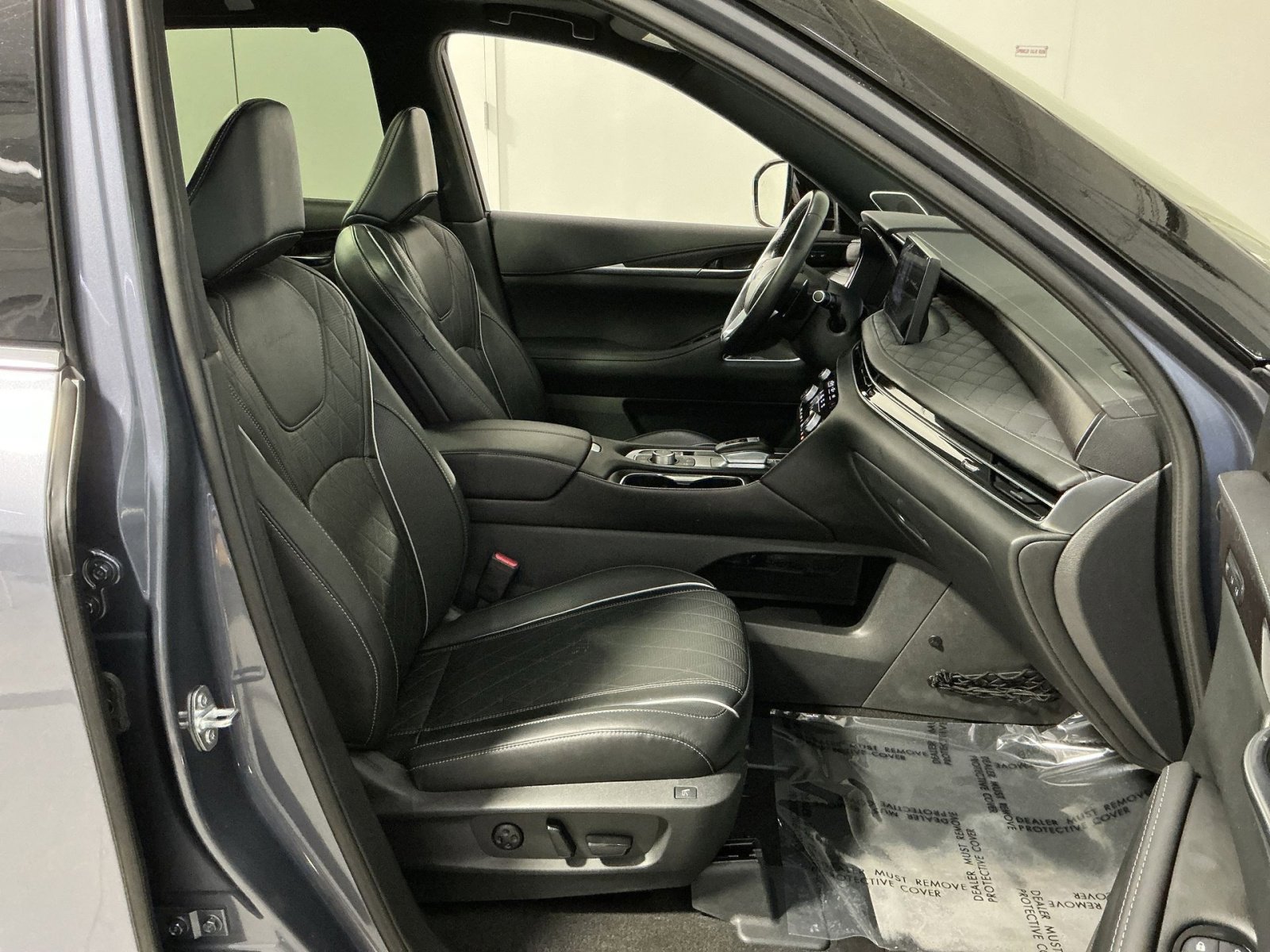 Used 2024 INFINITI QX60 Autograph w/ Cargo Package AWD/4WD image 29
