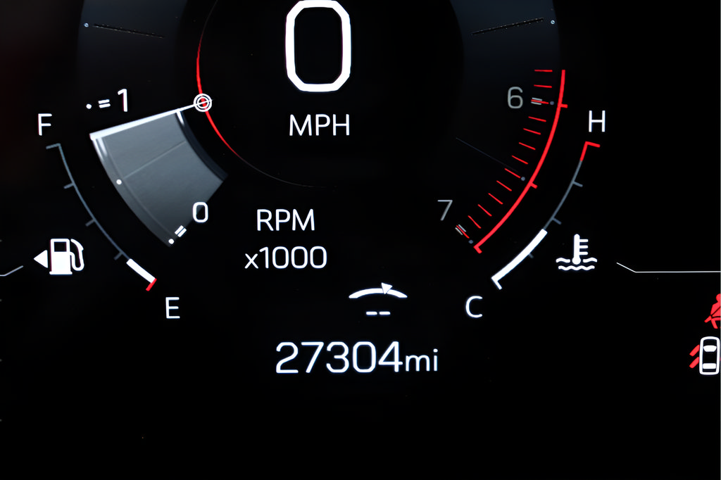 Used 2025 GMC Yukon XL Elevation AWD/4WD image 16