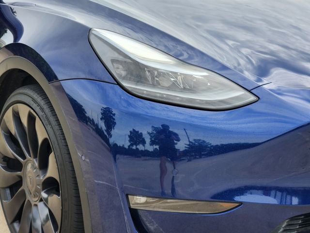 Used 2022 Tesla Model Y Performance AWD/4WD image 9