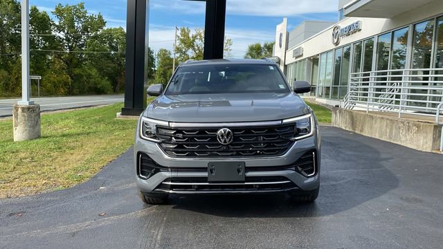 New 2026 Volkswagen Atlas Cross Sport SEL Premium R-Line image 2