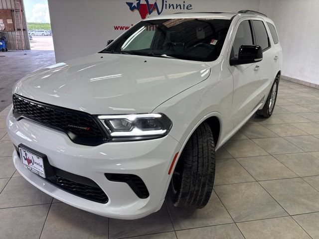 Used 2024 Dodge Durango GT RWD image 3