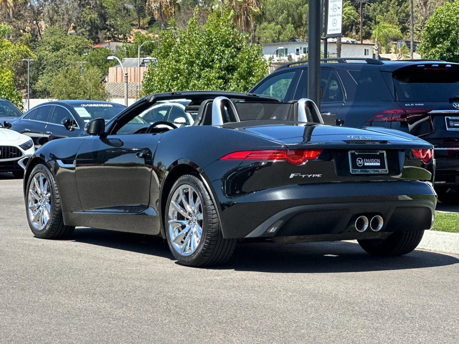 Used 2014 Jaguar F-TYPE Convertible RWD image 5