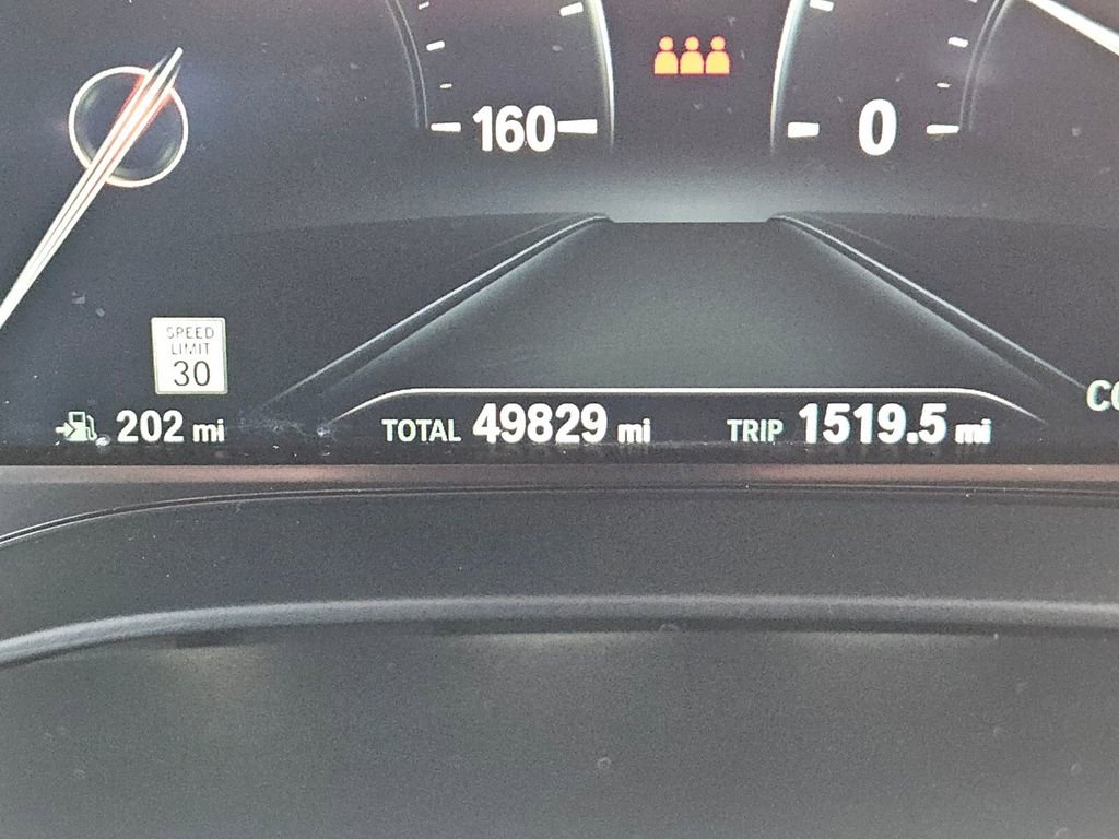 Used 2019 BMW 540i w/ Convenience Package RWD image 26