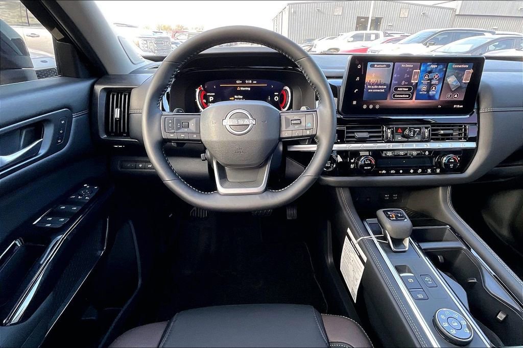 New 2026 Nissan Pathfinder Platinum w/ Cargo Package AWD/4WD image 23
