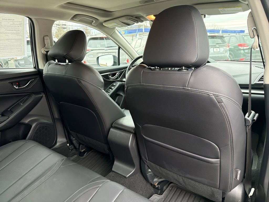 Used 2017 Subaru Impreza 2.0i Limited image 33
