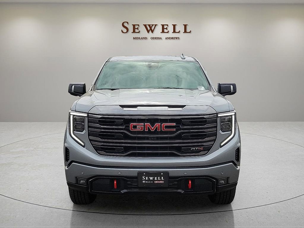 Used 2024 GMC Sierra 1500 AT4 w/ AT4 Preferred Package AWD/4WD image 8