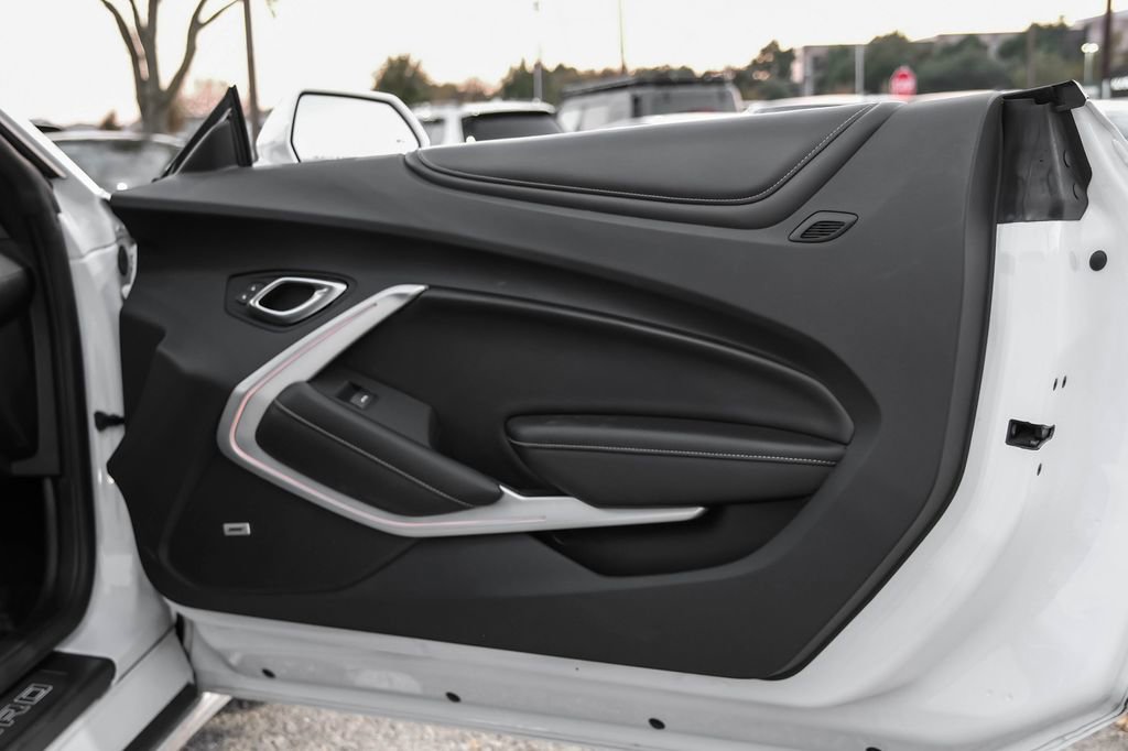 Used 2022 Chevrolet Camaro SS image 48