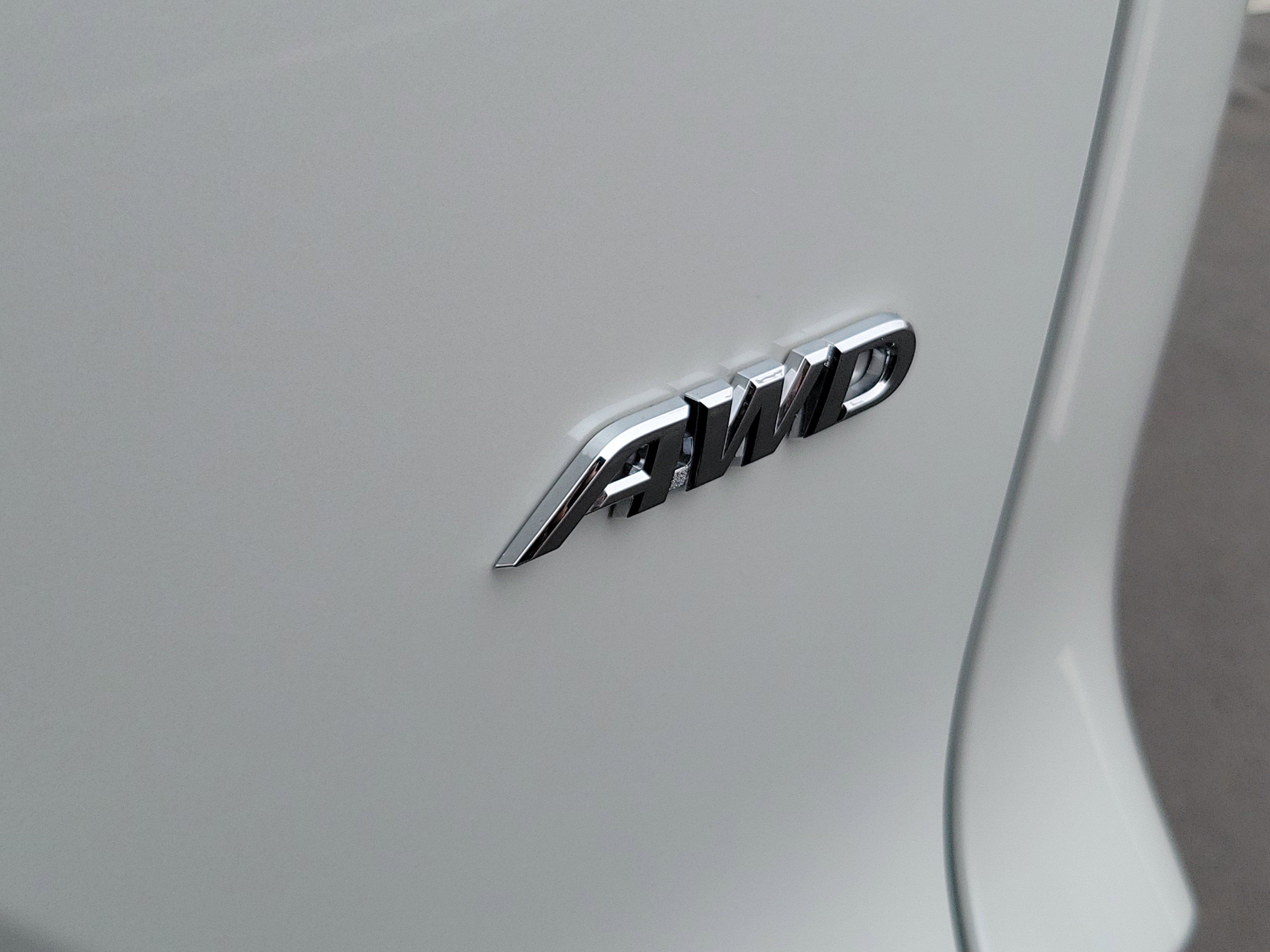 New 2026 Toyota Corolla Cross L image 7