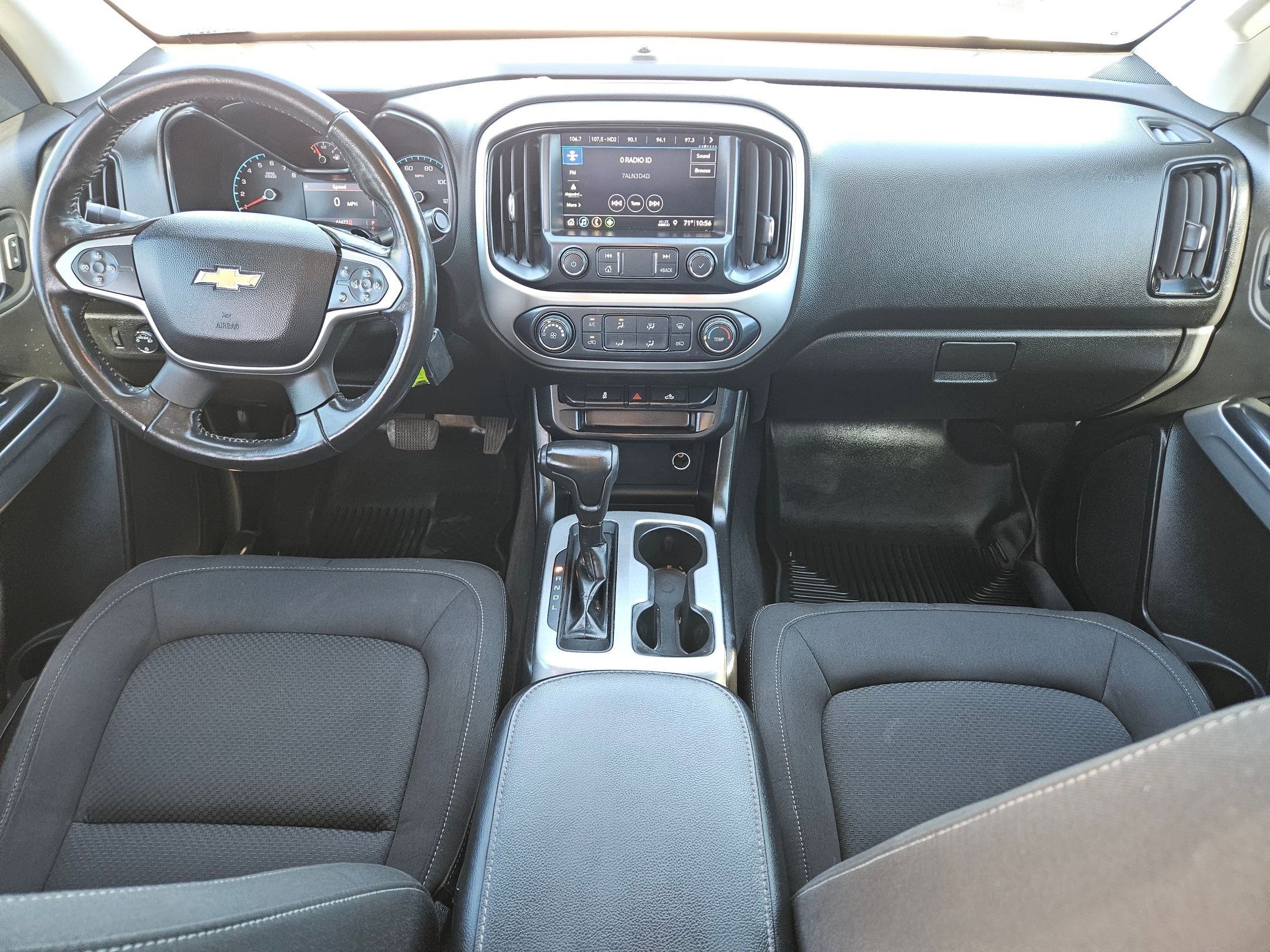 Used 2019 Chevrolet Colorado LT image 16