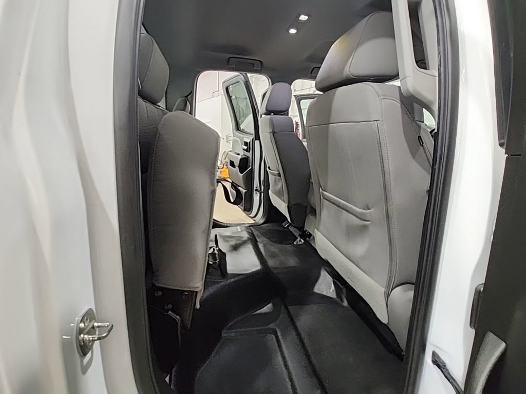 Used 2019 Chevrolet Silverado 2500 W/T AWD/4WD image 31