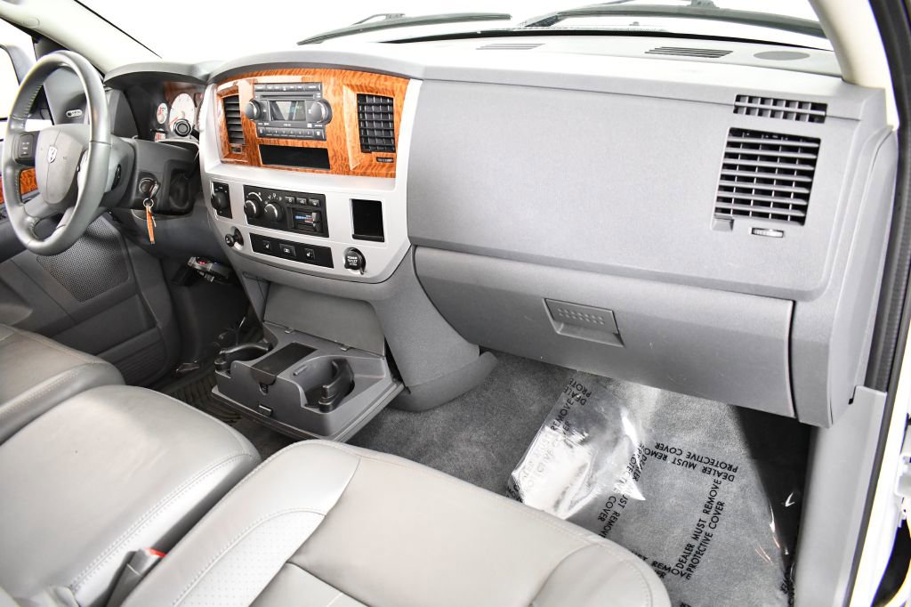 Used 2007 Dodge Ram 3500 Truck Laramie image 25
