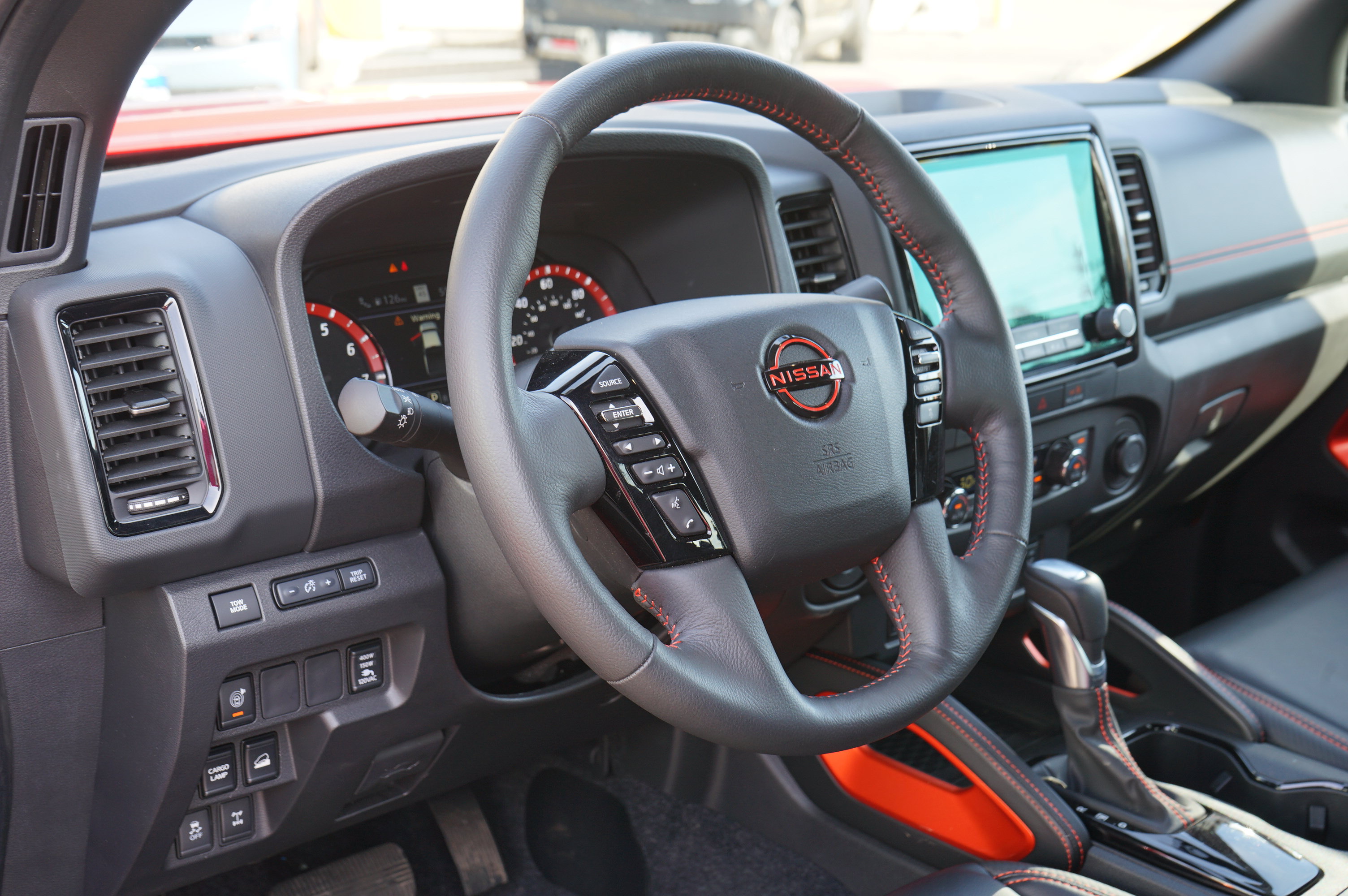 Used 2024 Nissan Frontier PRO-4X w/ Pro Premium Package AWD/4WD image 16