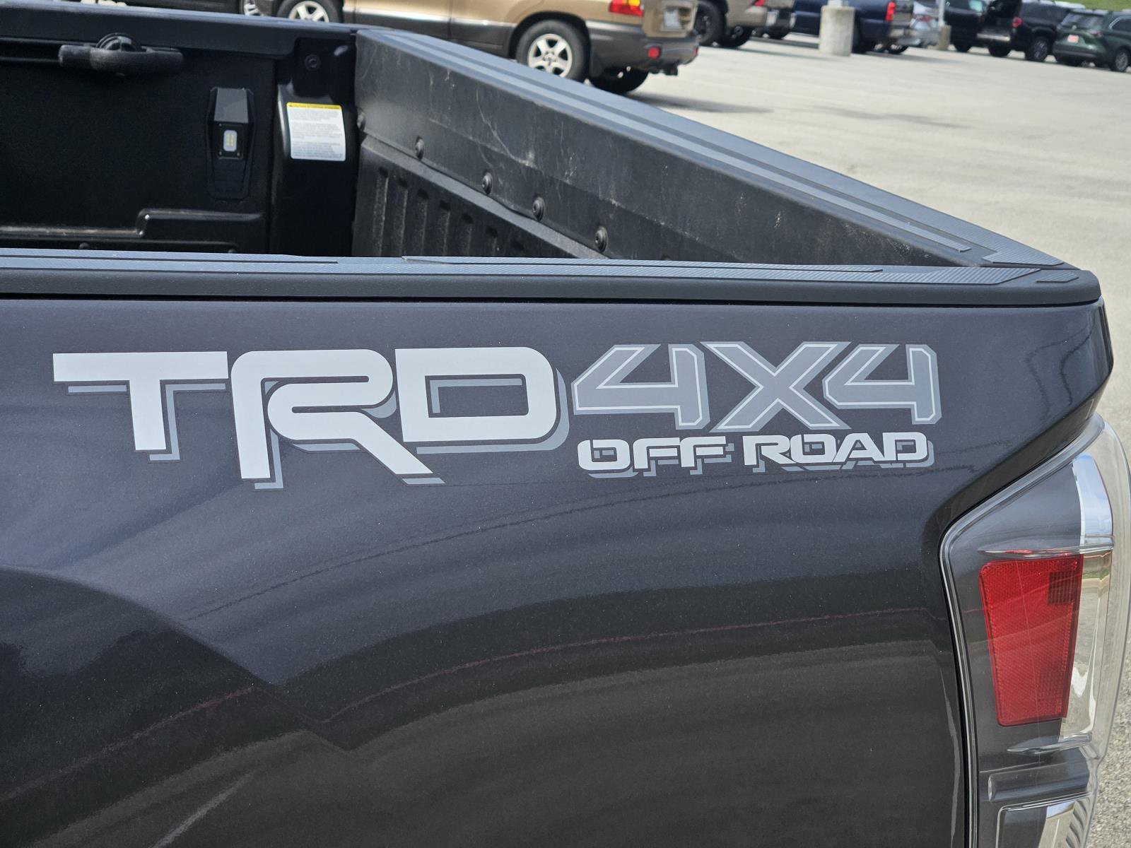 Used 2023 Toyota Tacoma TRD Off-Road image 7