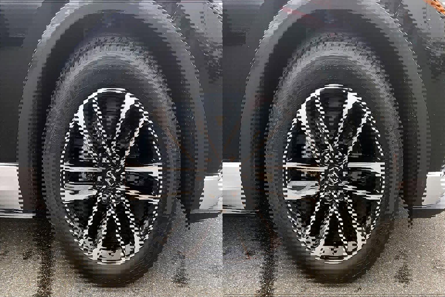 Used 2024 Acura ZDX A-Spec image 11