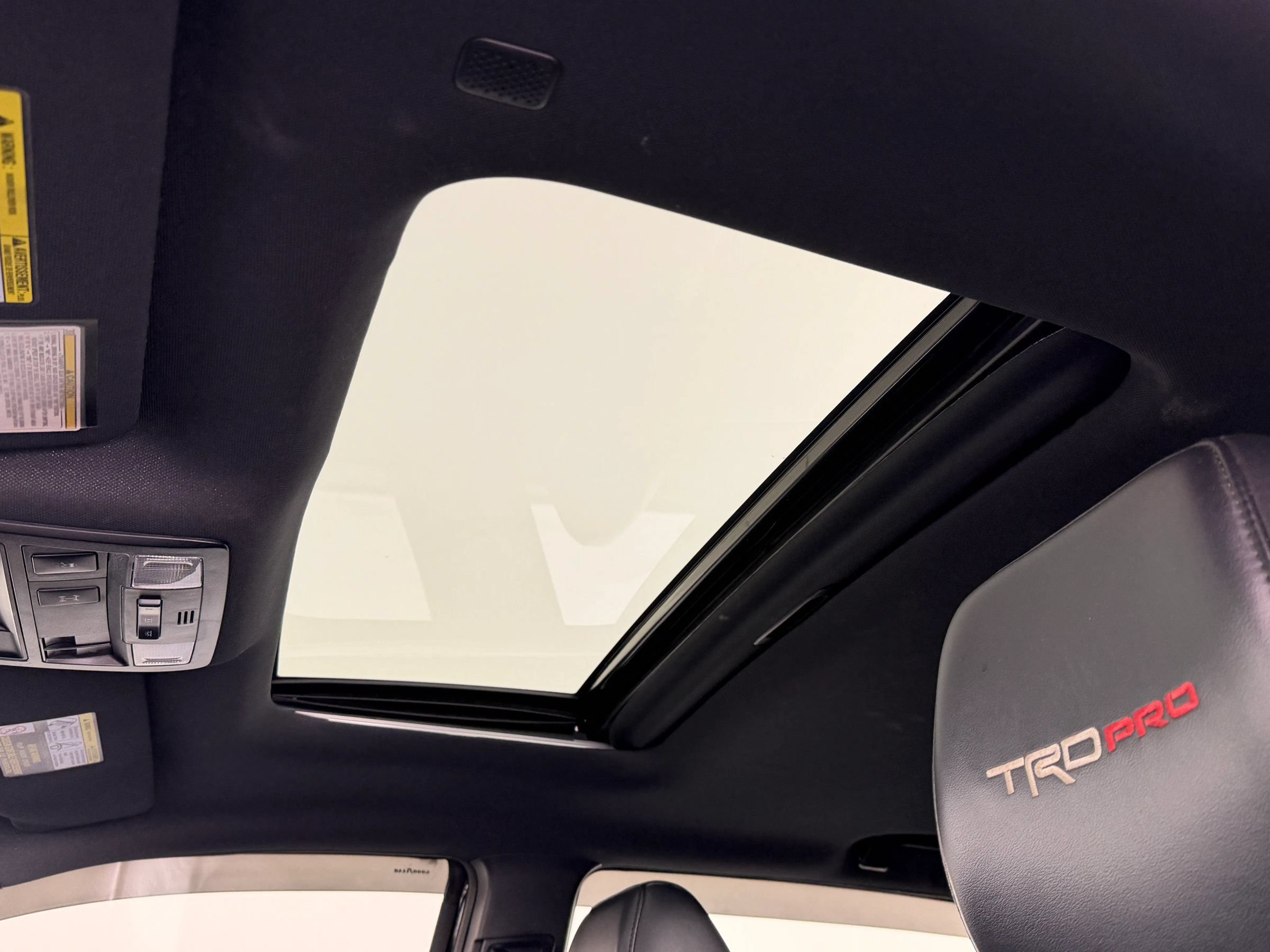 Used 2019 Toyota Tacoma TRD Pro AWD/4WD image 38