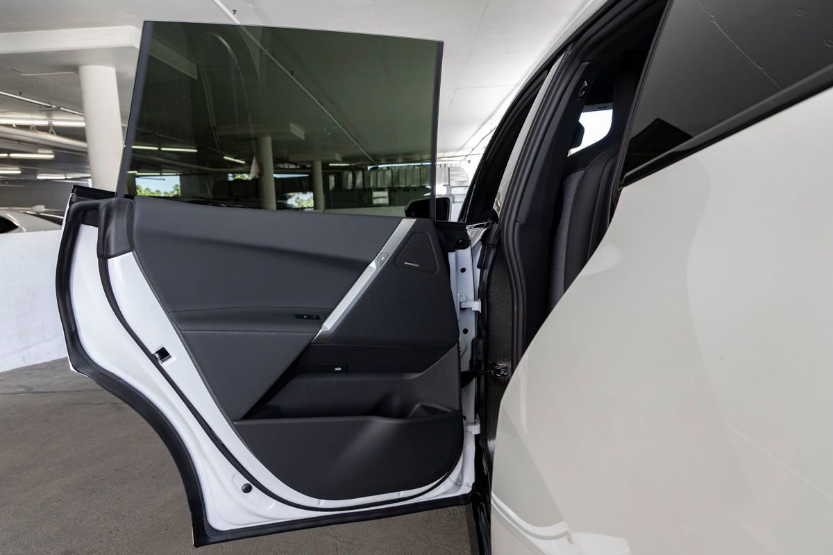 New 2026 BMW iX xDrive45 w/ M Sport Package image 19