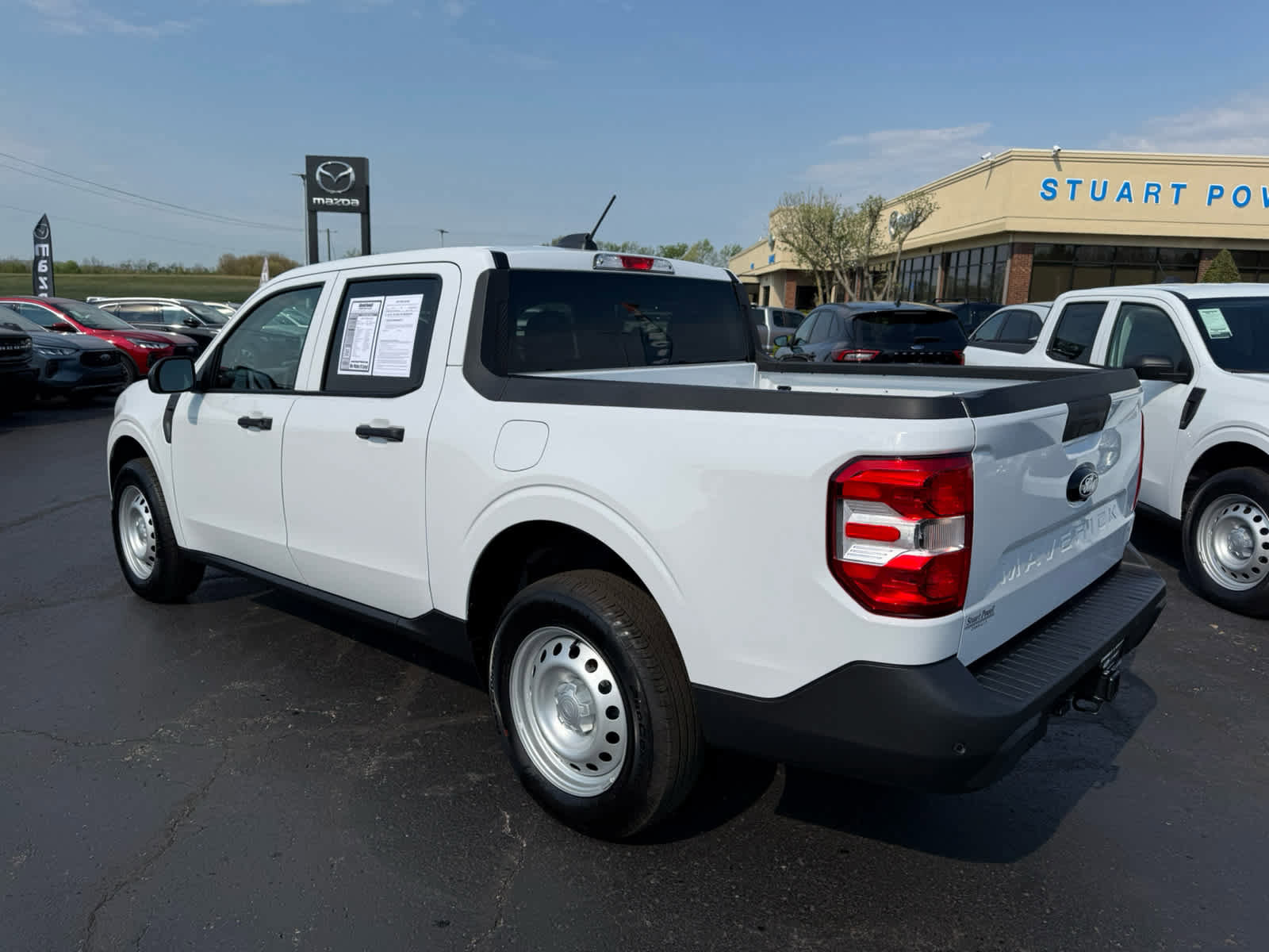 Used 2025 Ford Maverick XL w/ Equipment Group 102A AWD/4WD image 25