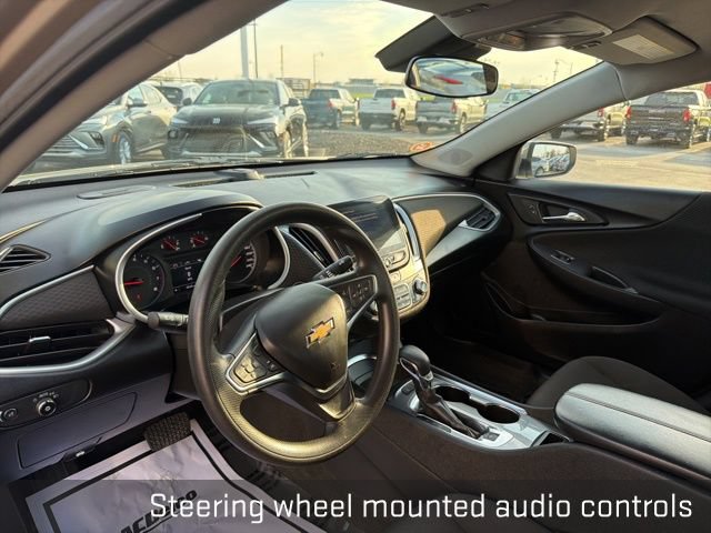 Used 2024 Chevrolet Malibu LT FWD image 18