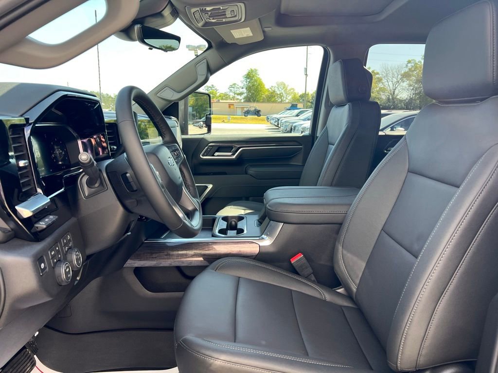 New 2026 Chevrolet Silverado 2500 LTZ w/ LTZ Plus Package image 12