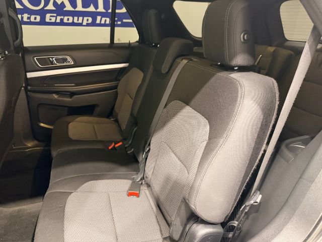 Used 2017 Ford Explorer XLT w/ Equipment Group 201A image 31