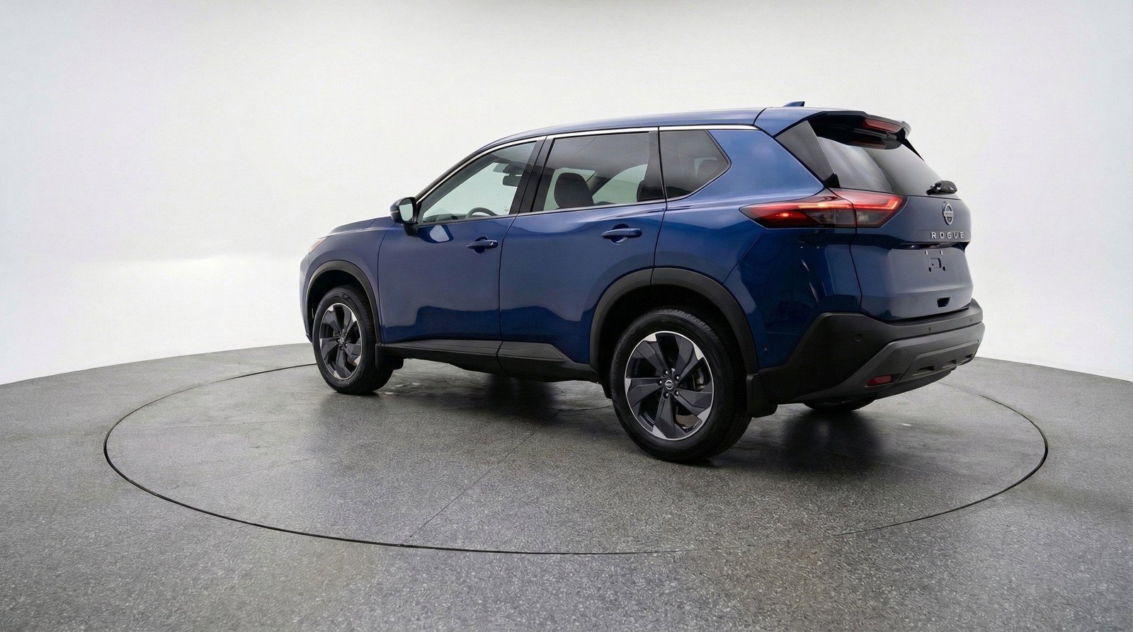 Used 2025 Nissan Rogue SV FWD image 6