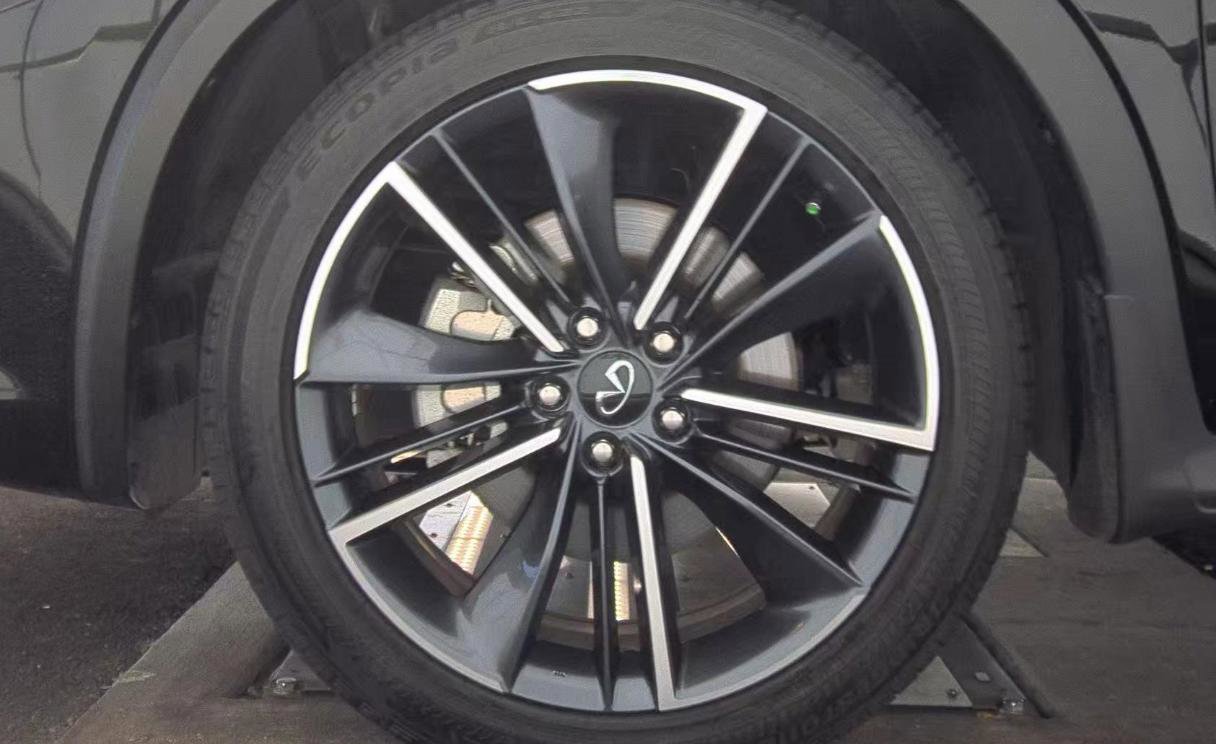 Used 2023 INFINITI QX55 Essential AWD/4WD image 7
