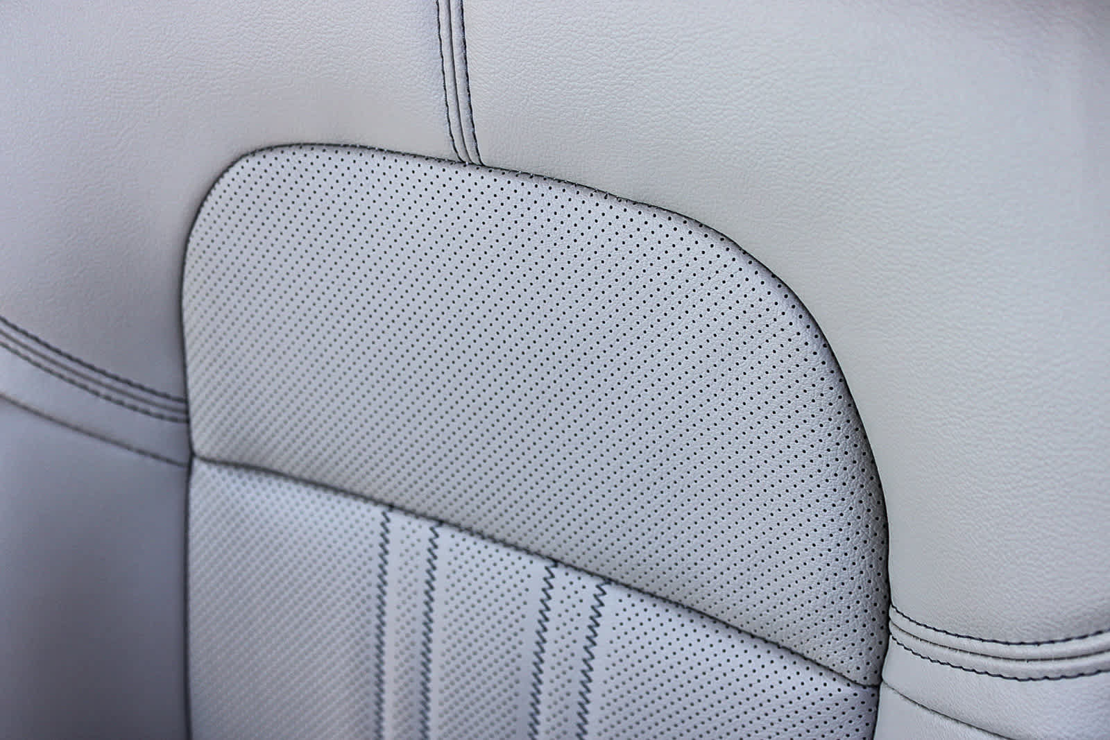 Certified 2023 Honda HR-V EX-L image 24