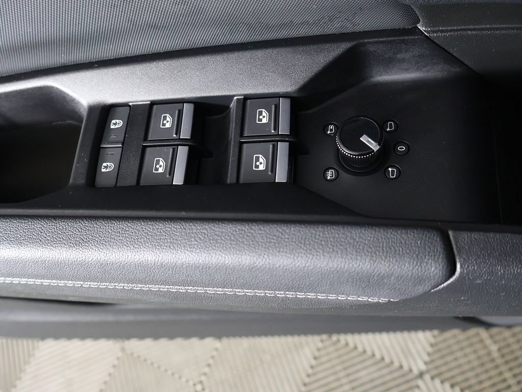Used 2023 Audi Q4 e-tron Premium Plus w/ Premium Plus AWD/4WD image 37