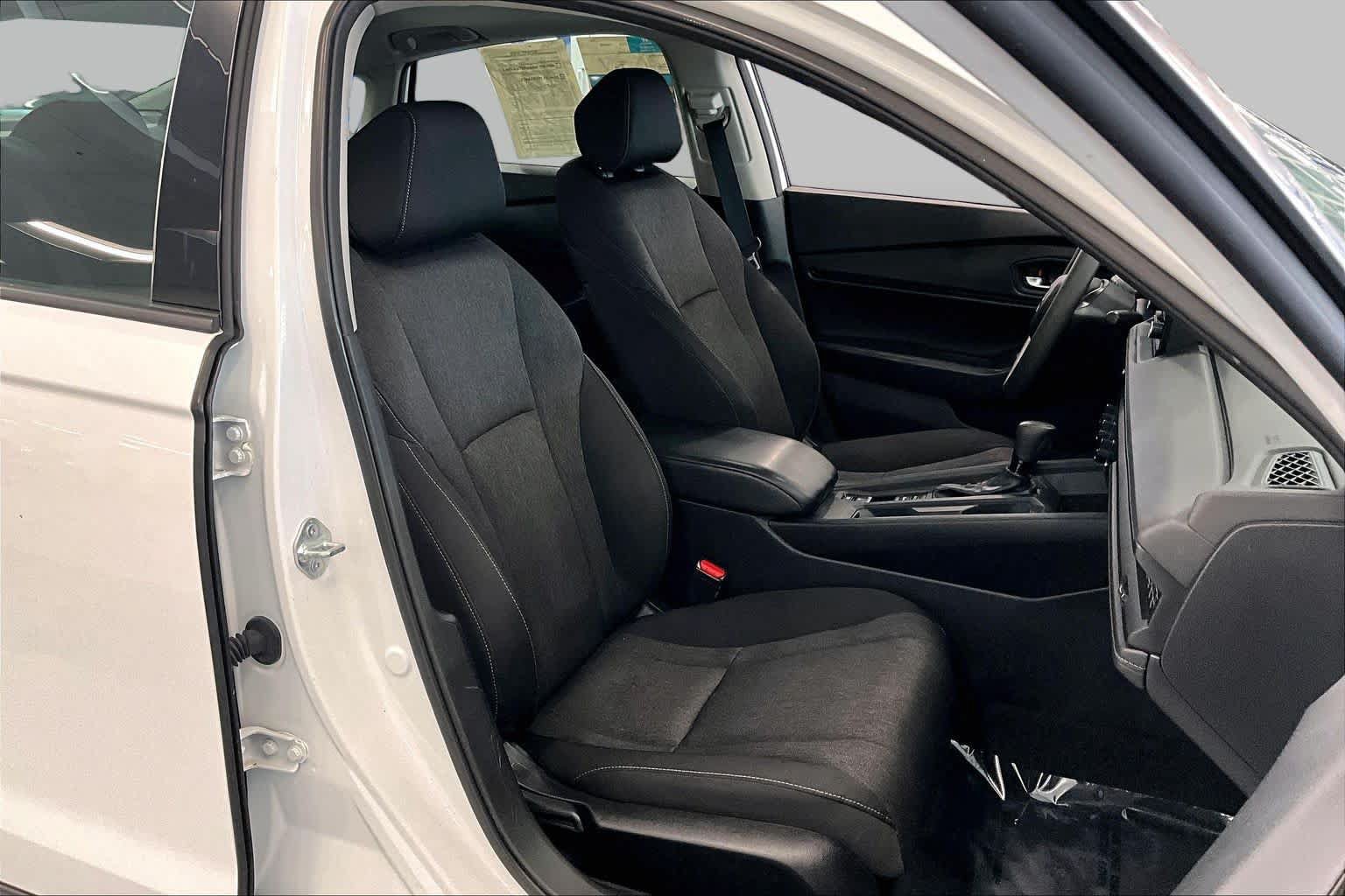 Used 2024 Honda Accord EX image 9