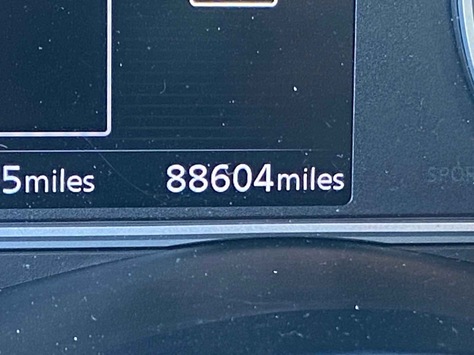 Used 2019 Nissan Kicks SR w/ Exterior Electronics Package FWD image 11