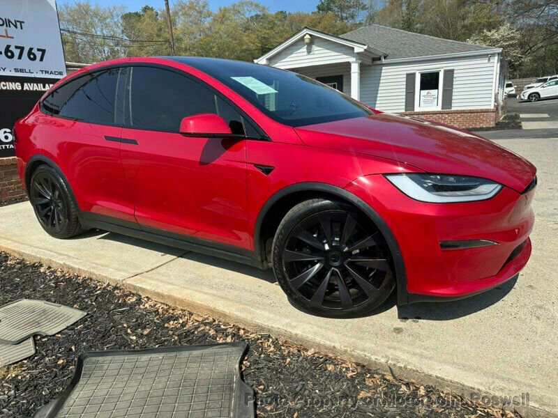 Used 2022 Tesla Model X Plaid image 4
