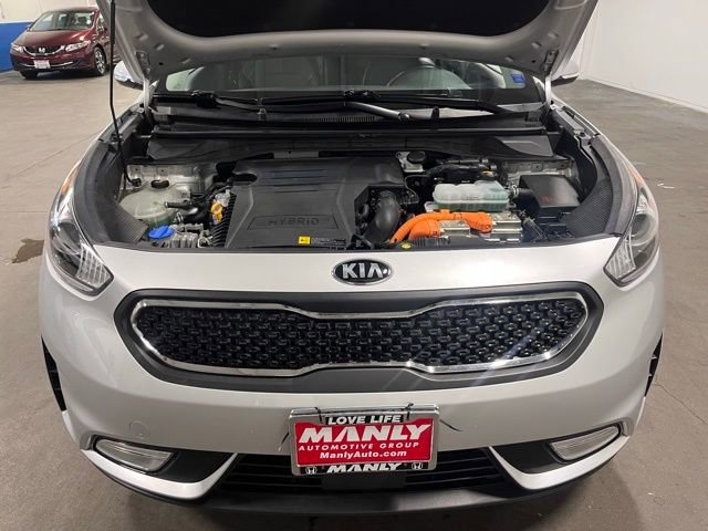 Used 2018 Kia Niro EX image 9