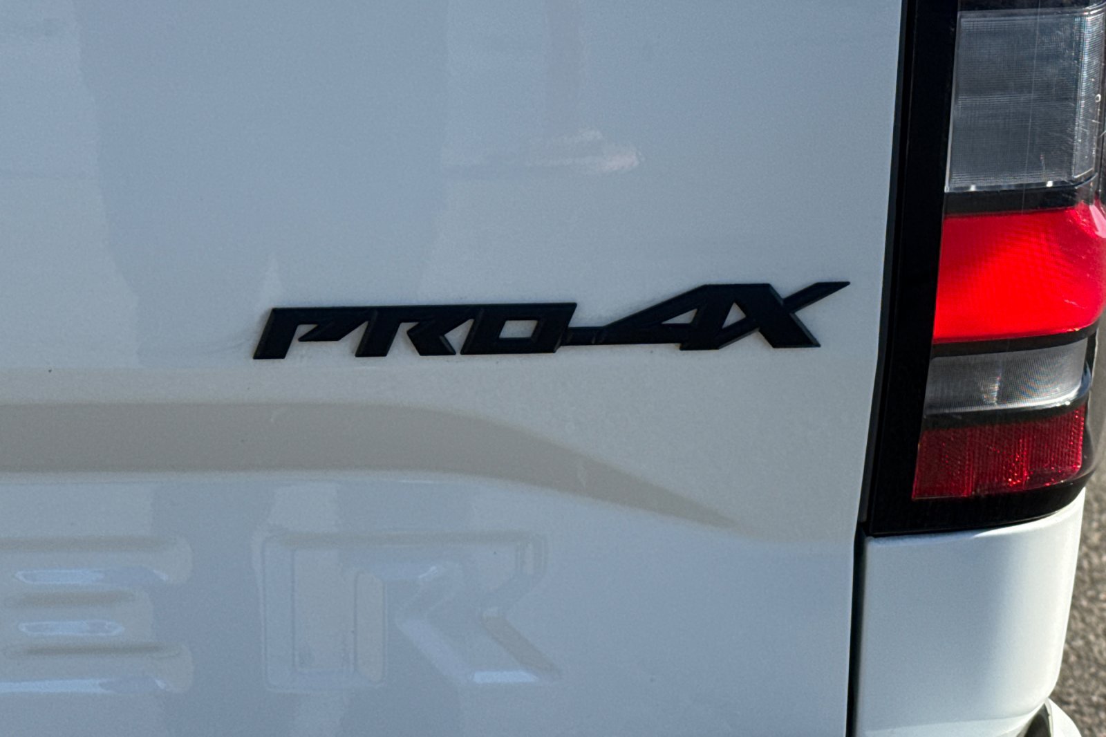 Certified 2024 Nissan Frontier PRO-4X w/ Pro Convenience Package AWD/4WD image 35