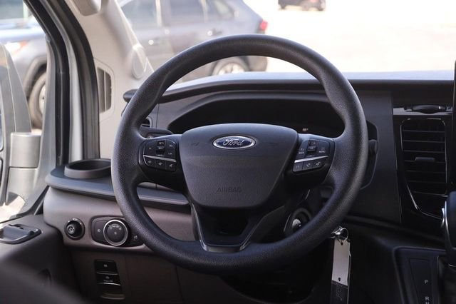 Used 2023 Ford Transit 350 XLT image 21