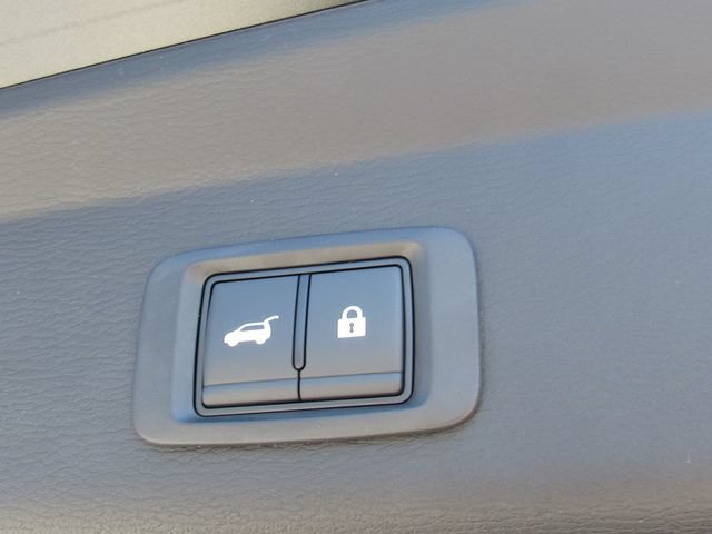 New 2026 Mitsubishi Outlander SEL FWD image 6