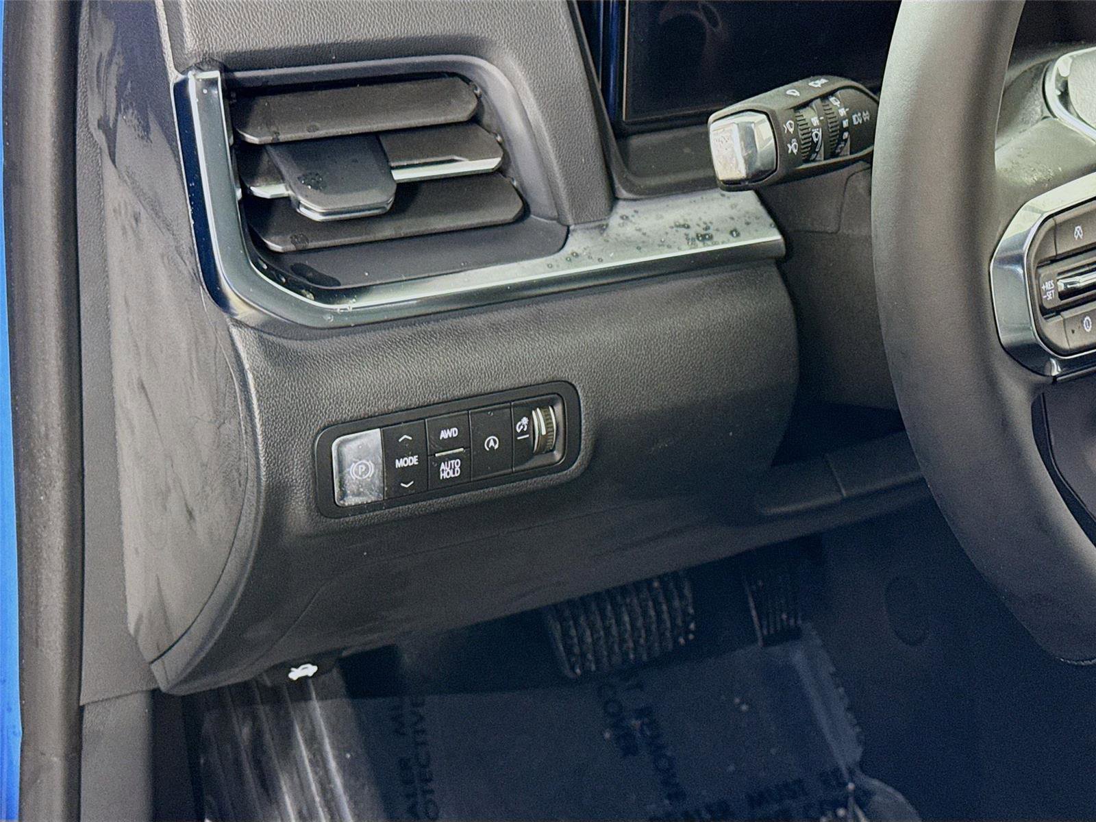 New 2026 GMC Terrain Elevation w/ Elevation Premium Package AWD/4WD image 5