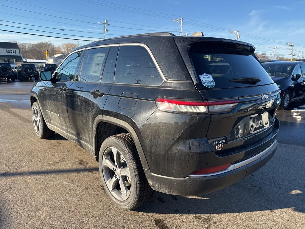 New 2026 Jeep Grand Cherokee Limited AWD/4WD image 3